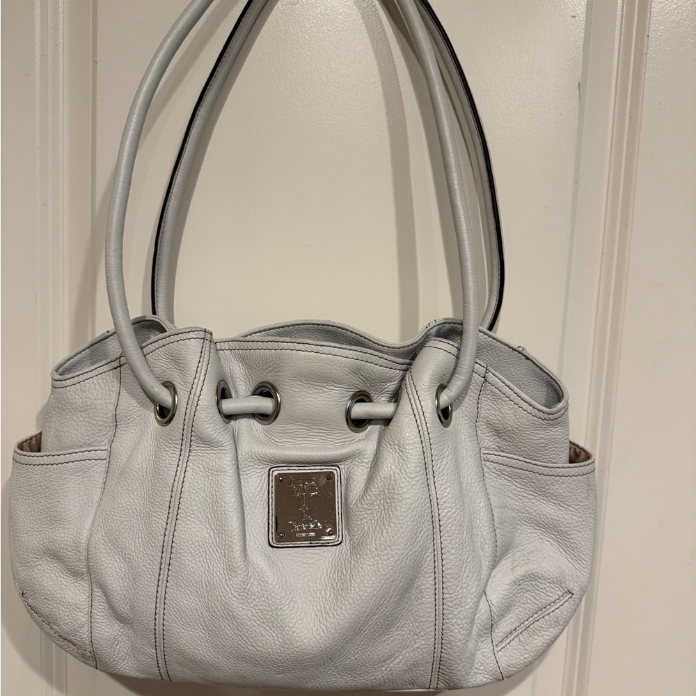 Tignanello White Leather cinched hobo handbag.